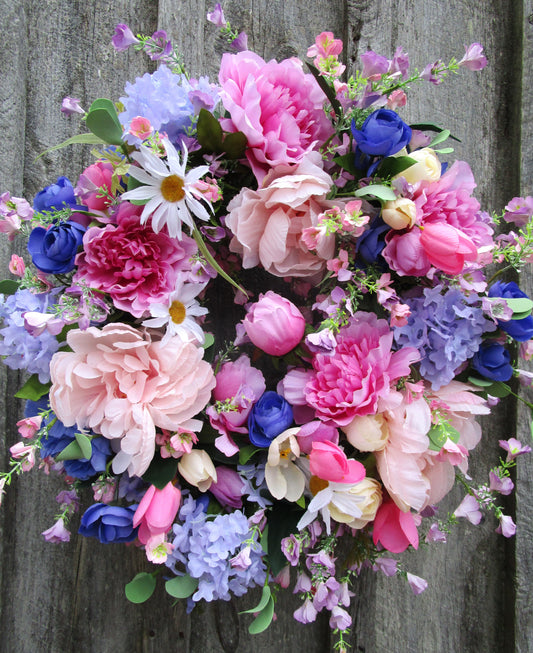 Hingham Front Porch Wreath