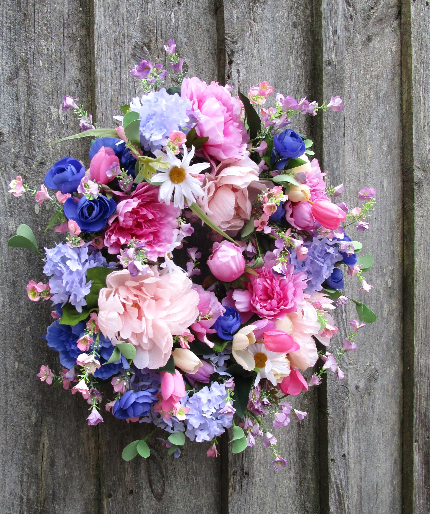 Hingham Front Porch Wreath