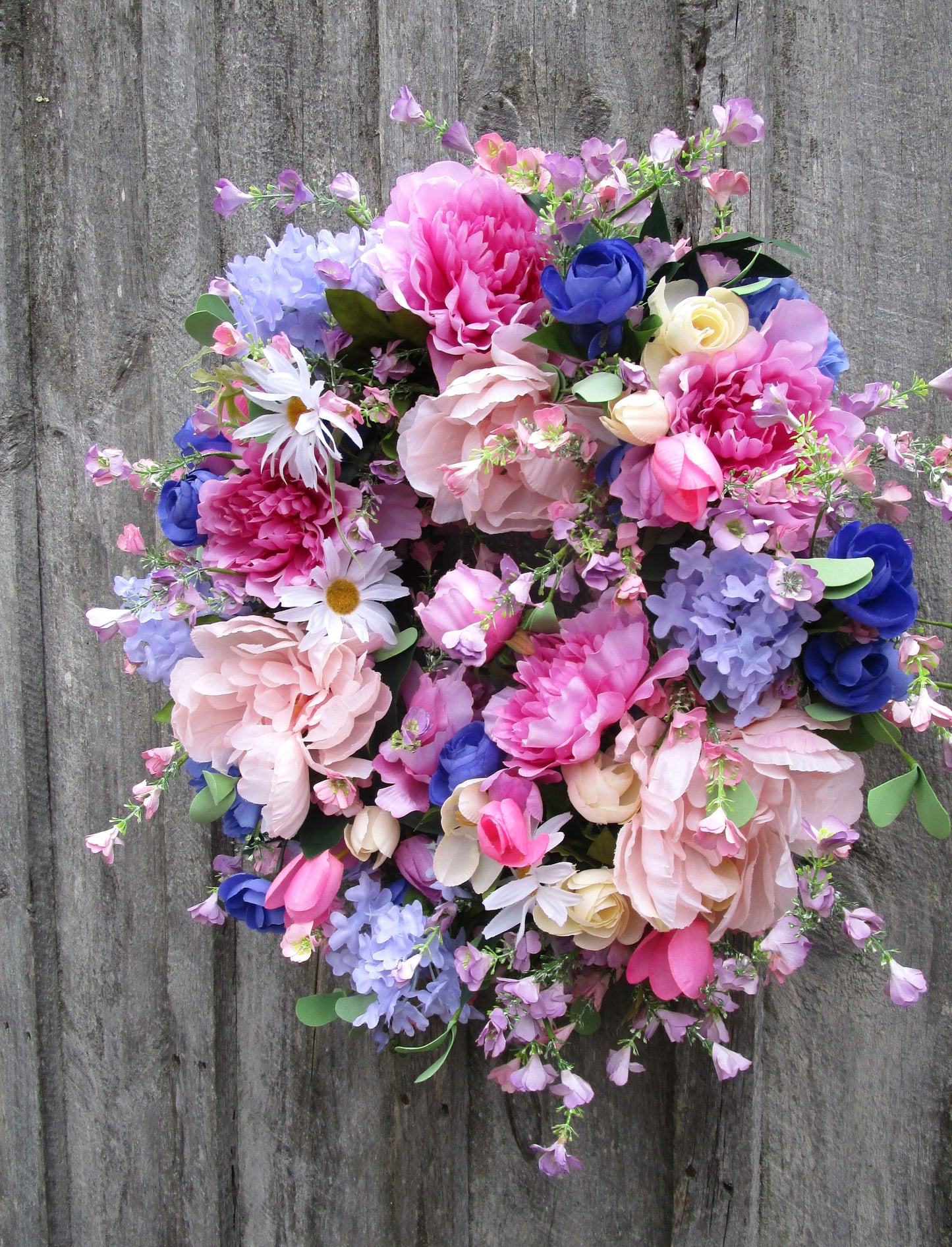 Hingham Front Porch Wreath