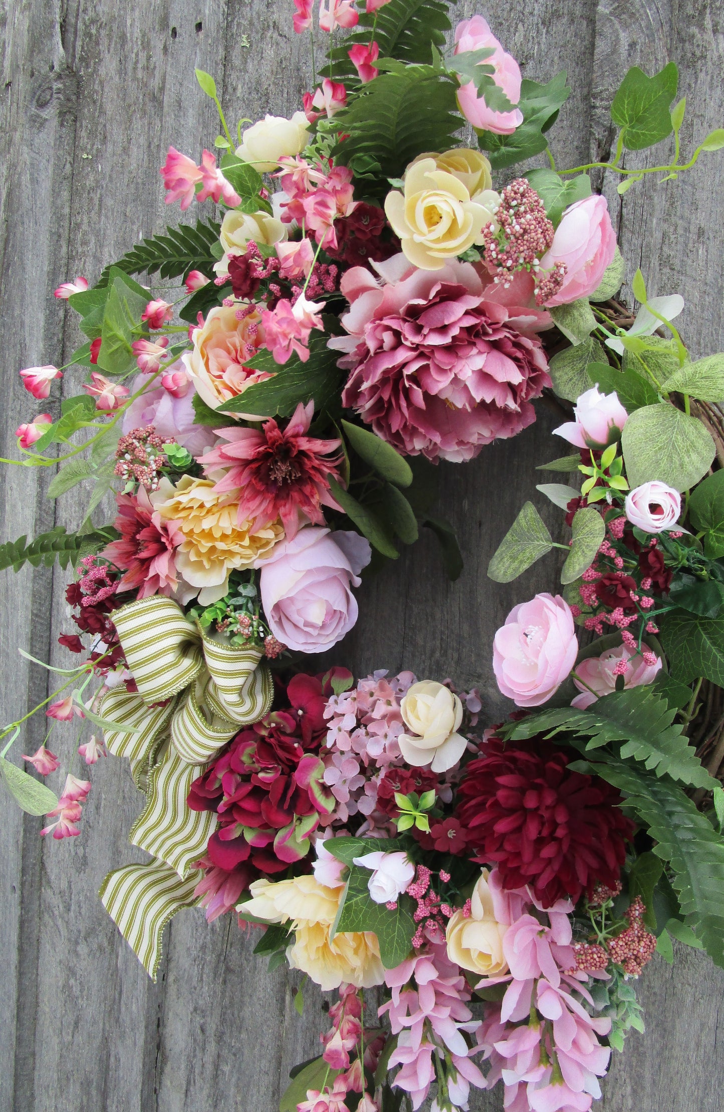 Brattleboro English Garden Wreath