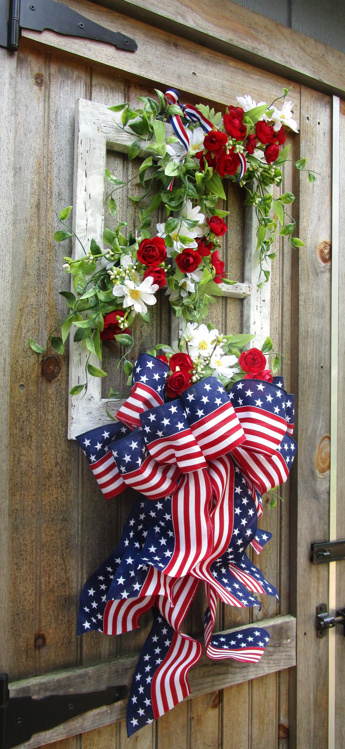 Country Cottage Patriotic Décor