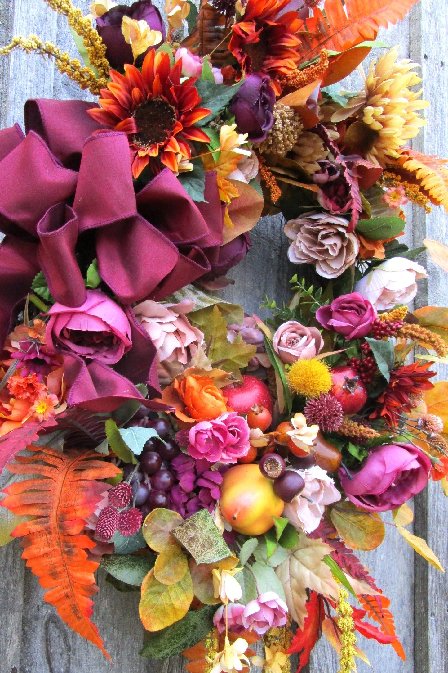 Grand Commonwealth Autumn Wreath