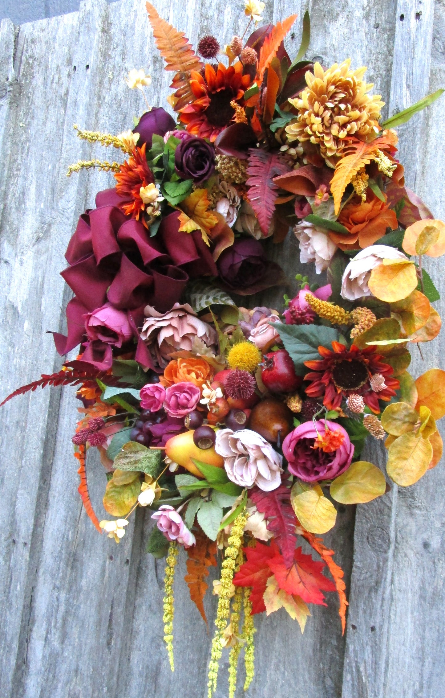 Grand Commonwealth Autumn Wreath