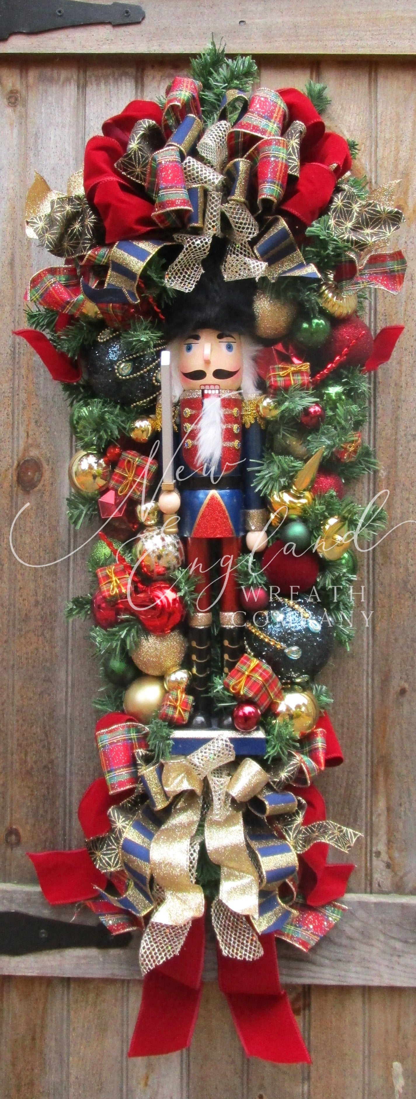 Beacon Hill Grand Nutcracker Swag