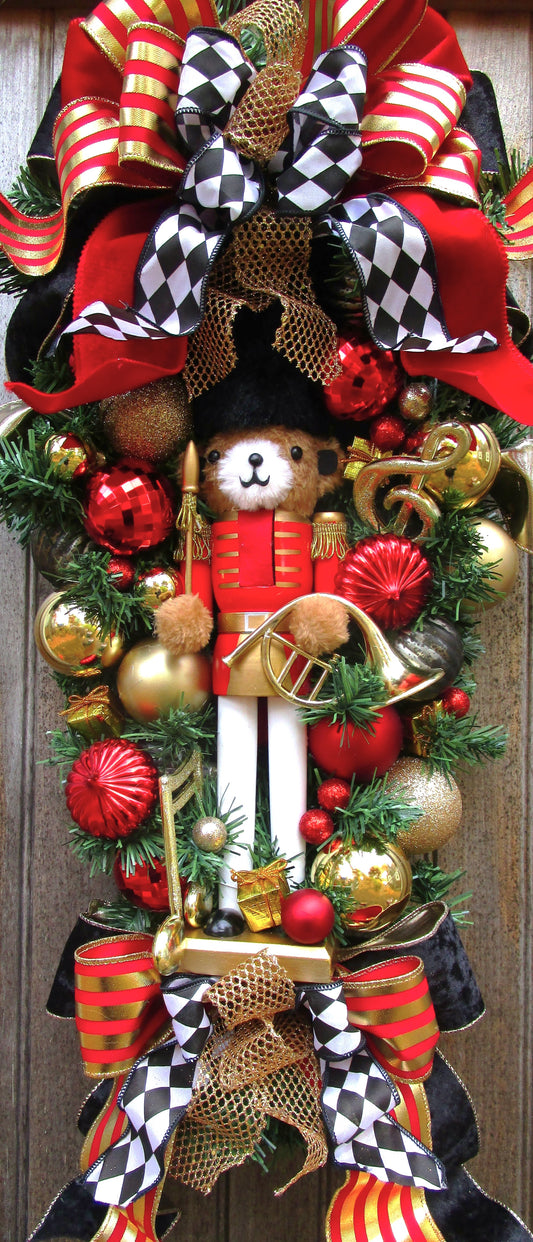 Teddy Bear Holiday Nutcracker Swag