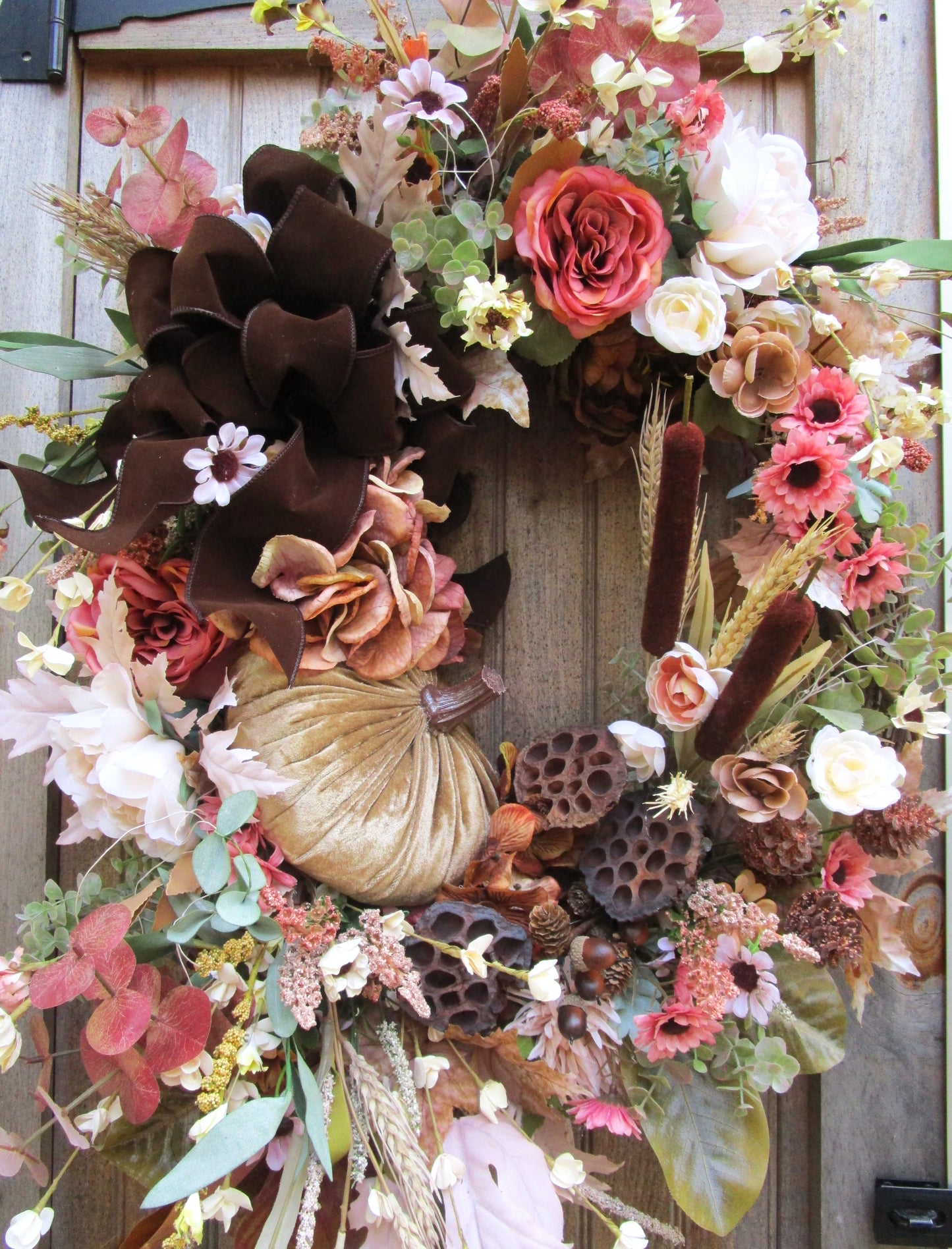 Cohasset Victorian Garden Wreath