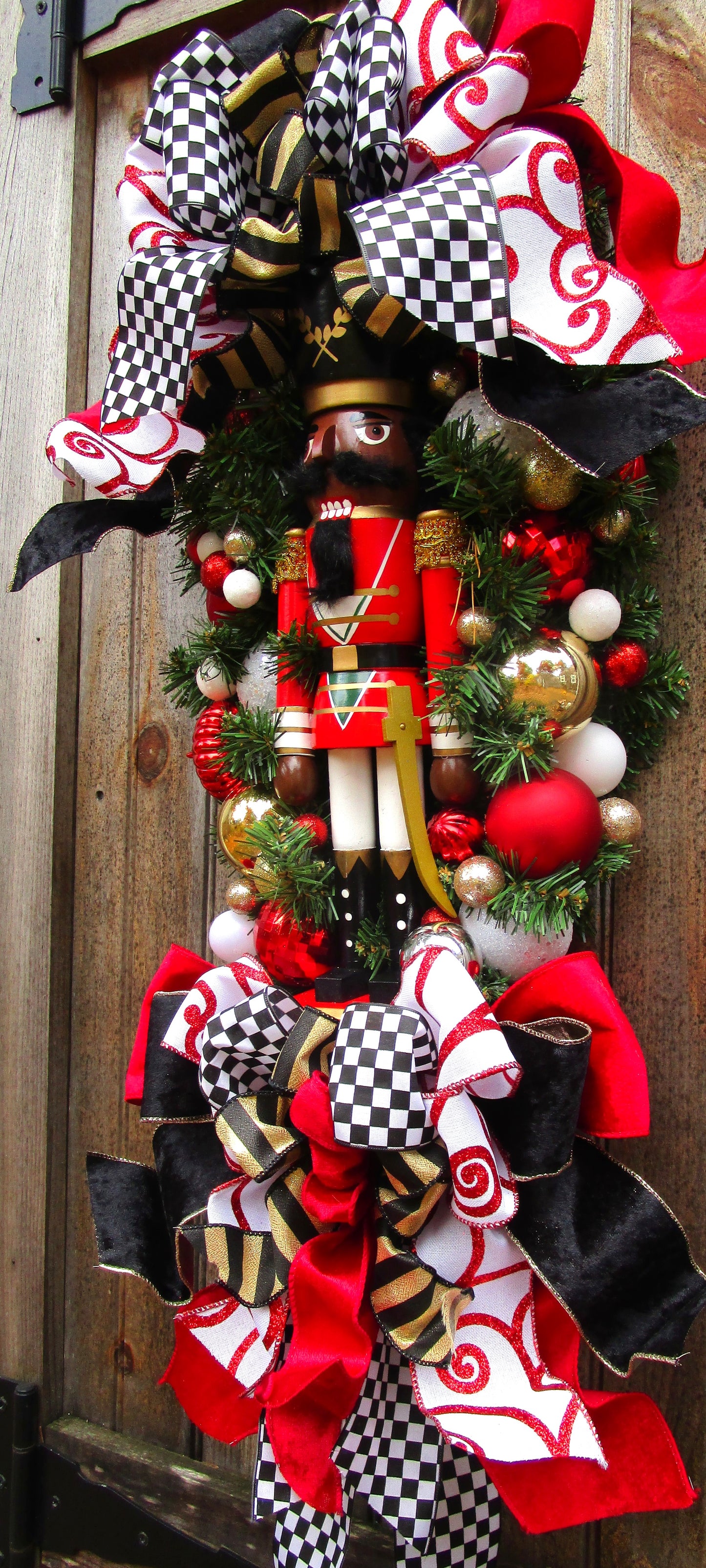 Royal Holiday Nutcracker Swag