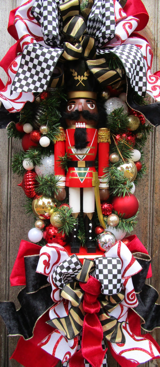 Royal Holiday Nutcracker Swag