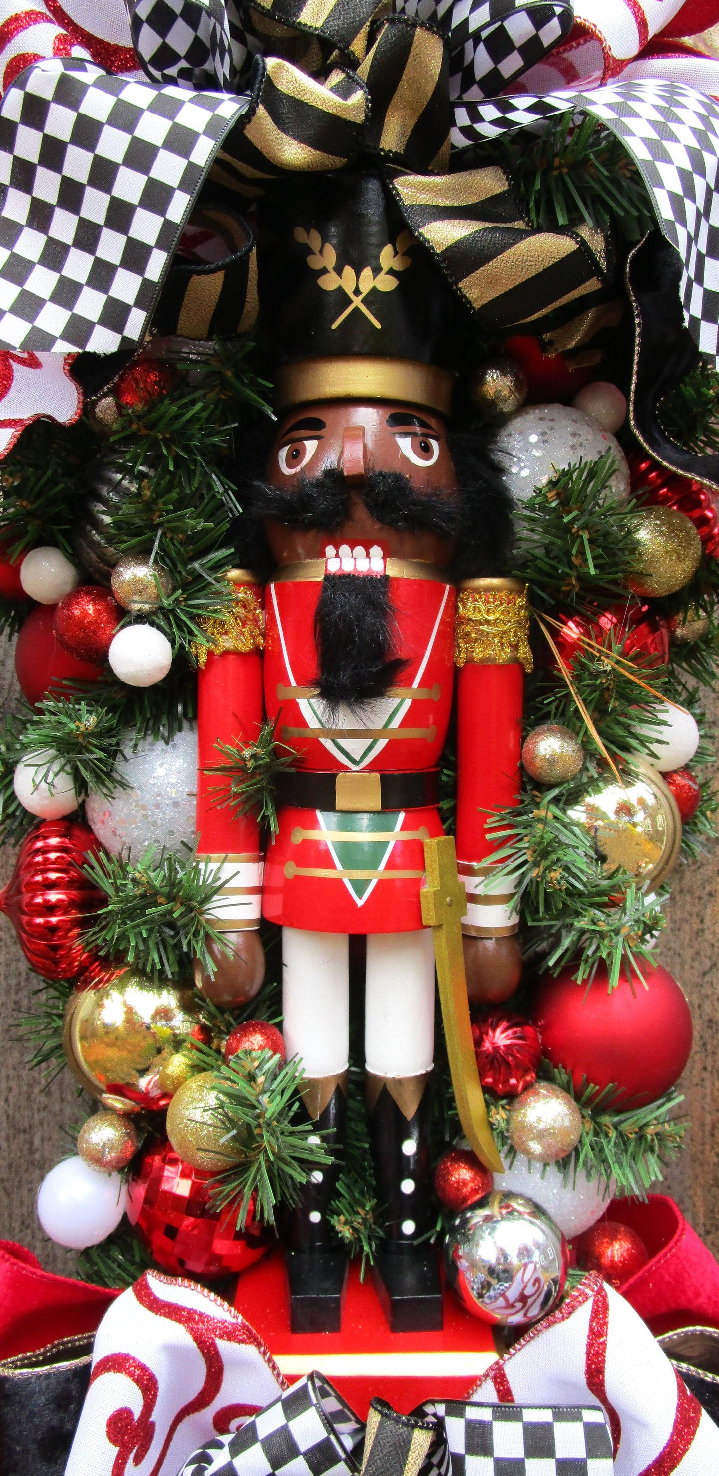 Royal Holiday Nutcracker Swag