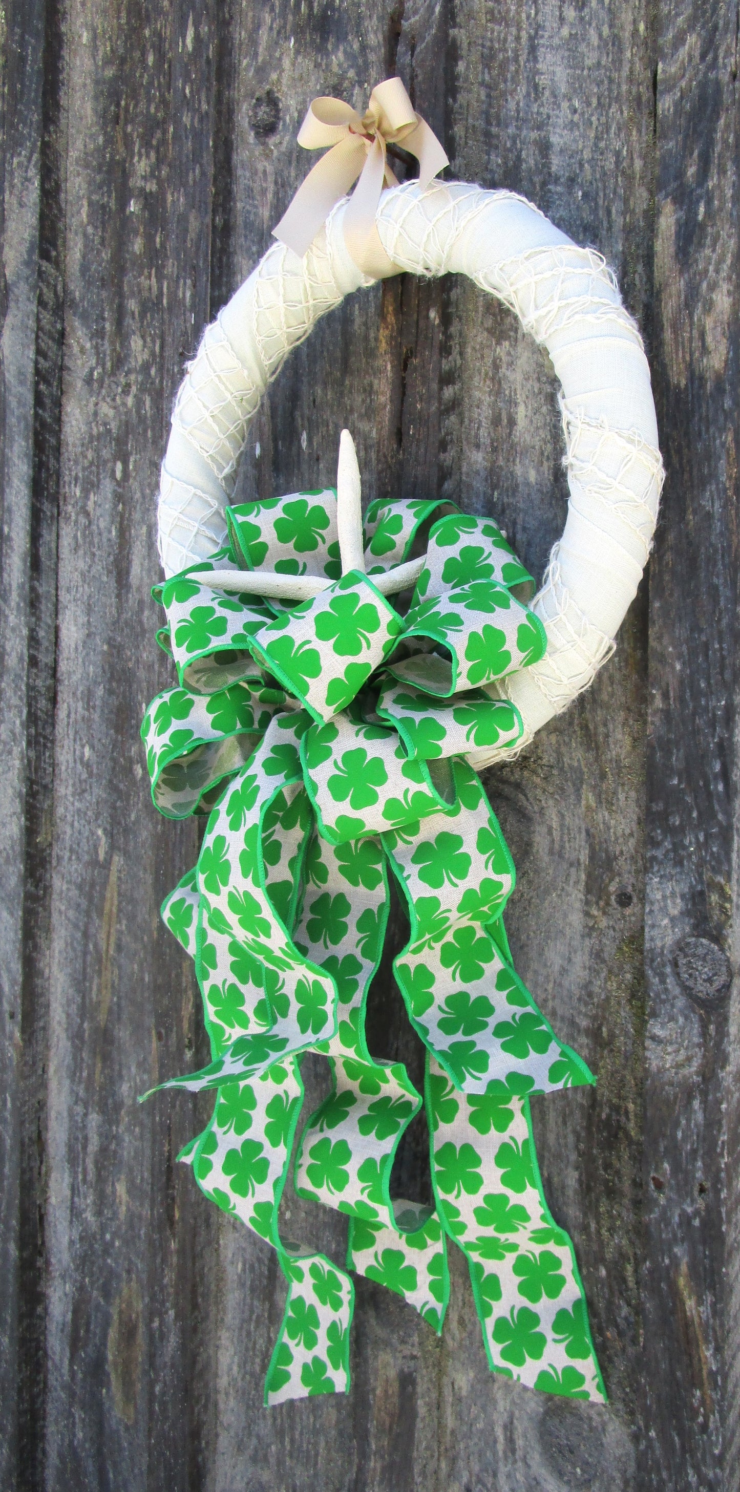 Beach Cottage Clover Wreath