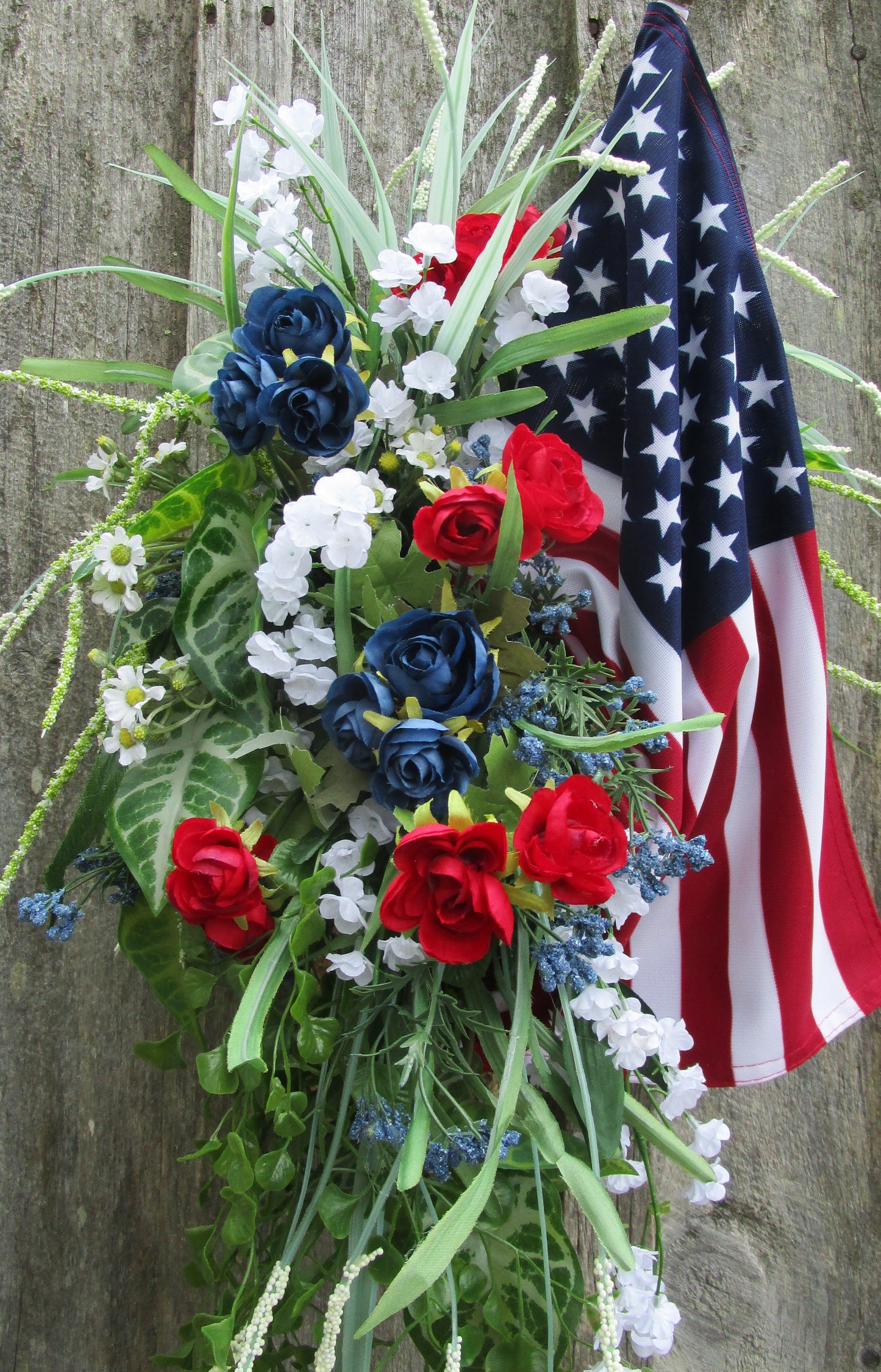 Front Porch Wall Bouquet with American Flag