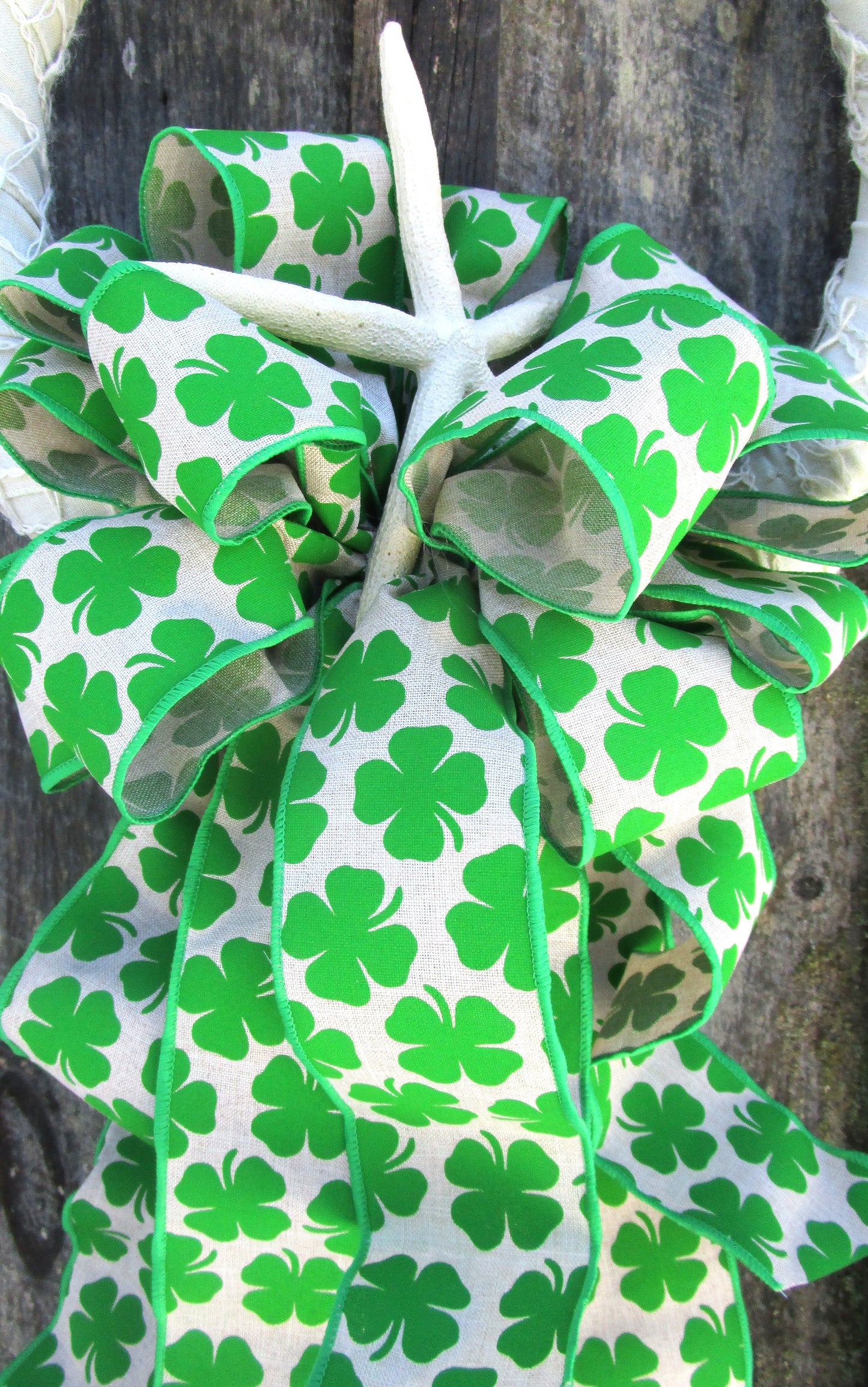 Beach Cottage Clover Wreath