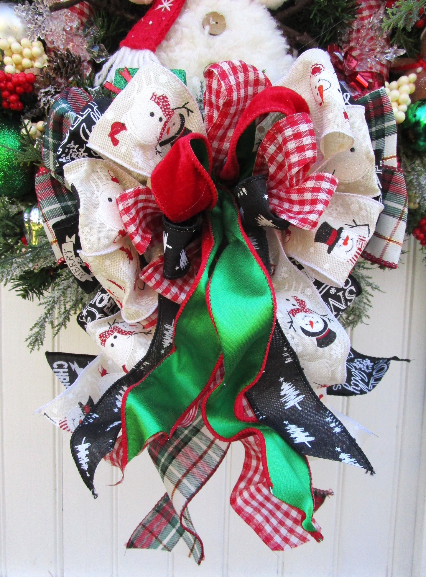 Holiday Traditions Snowman Wreath