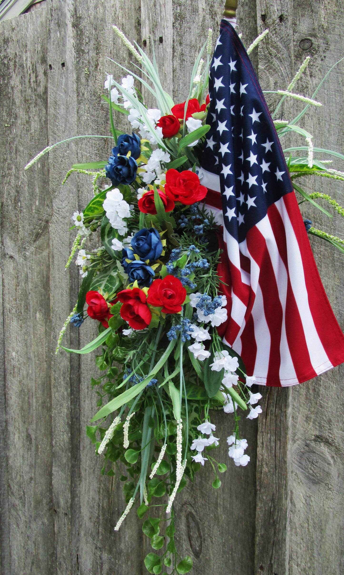 Front Porch Wall Bouquet with American Flag