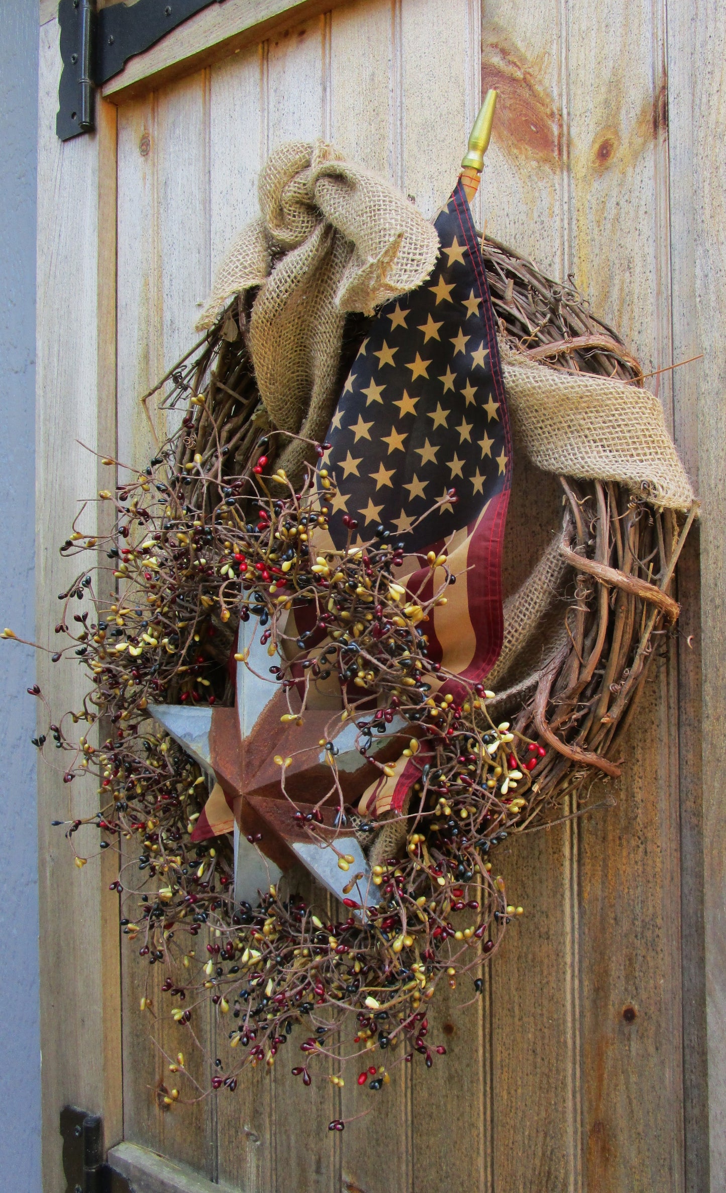 Concord Patriotic Tribute Wreath