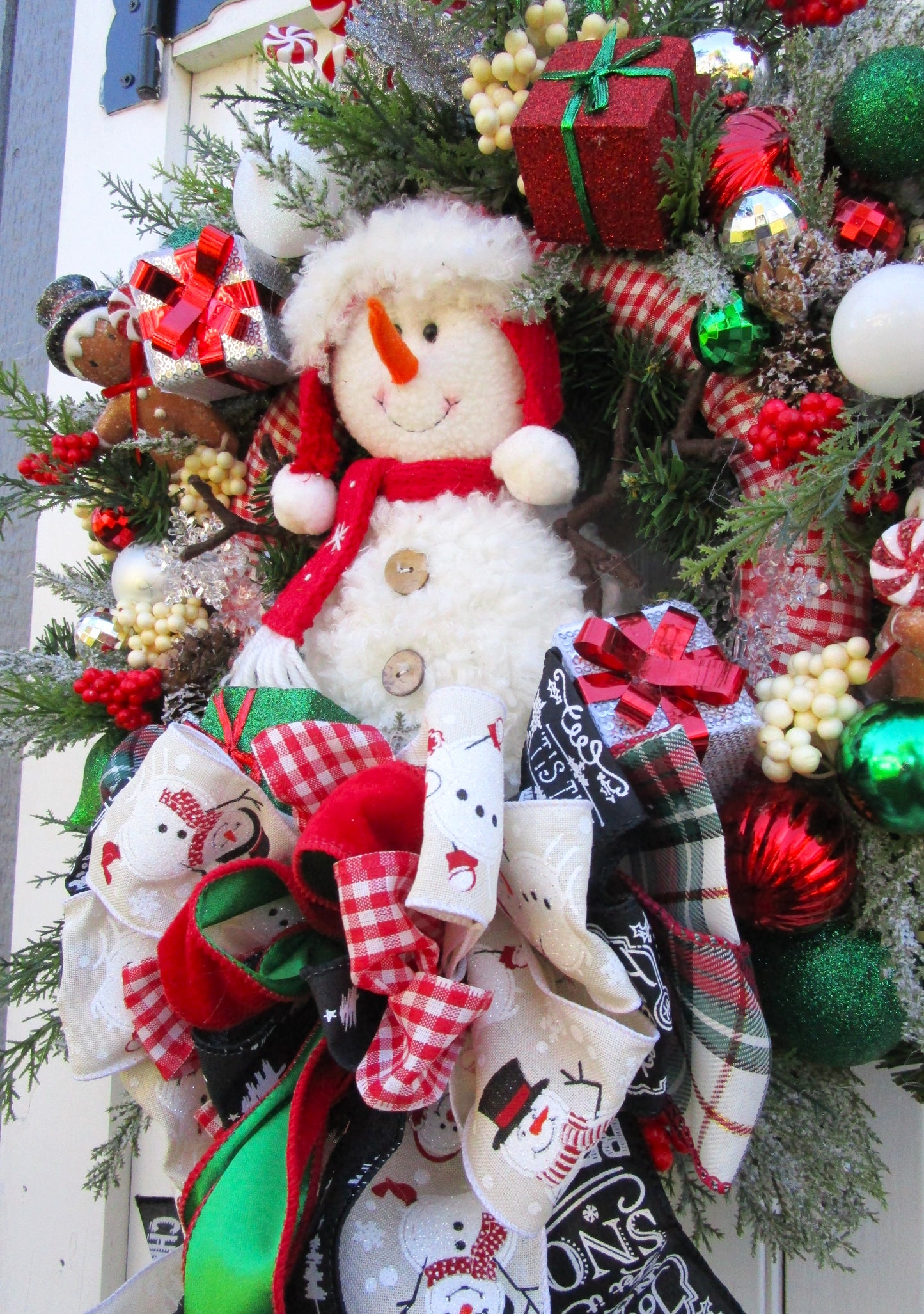 Holiday Traditions Snowman Wreath