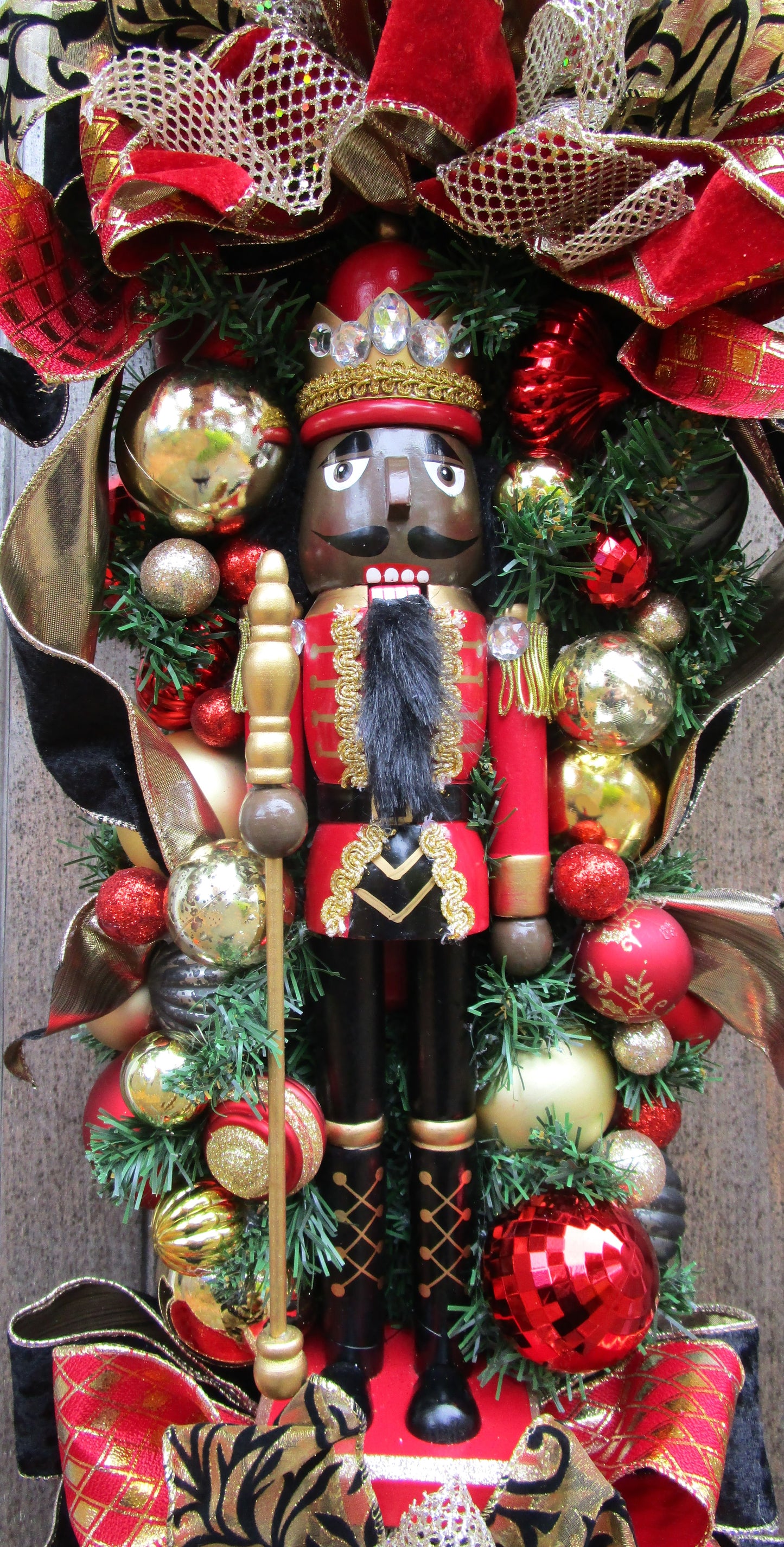 Regal Nutcracker Holiday Swag