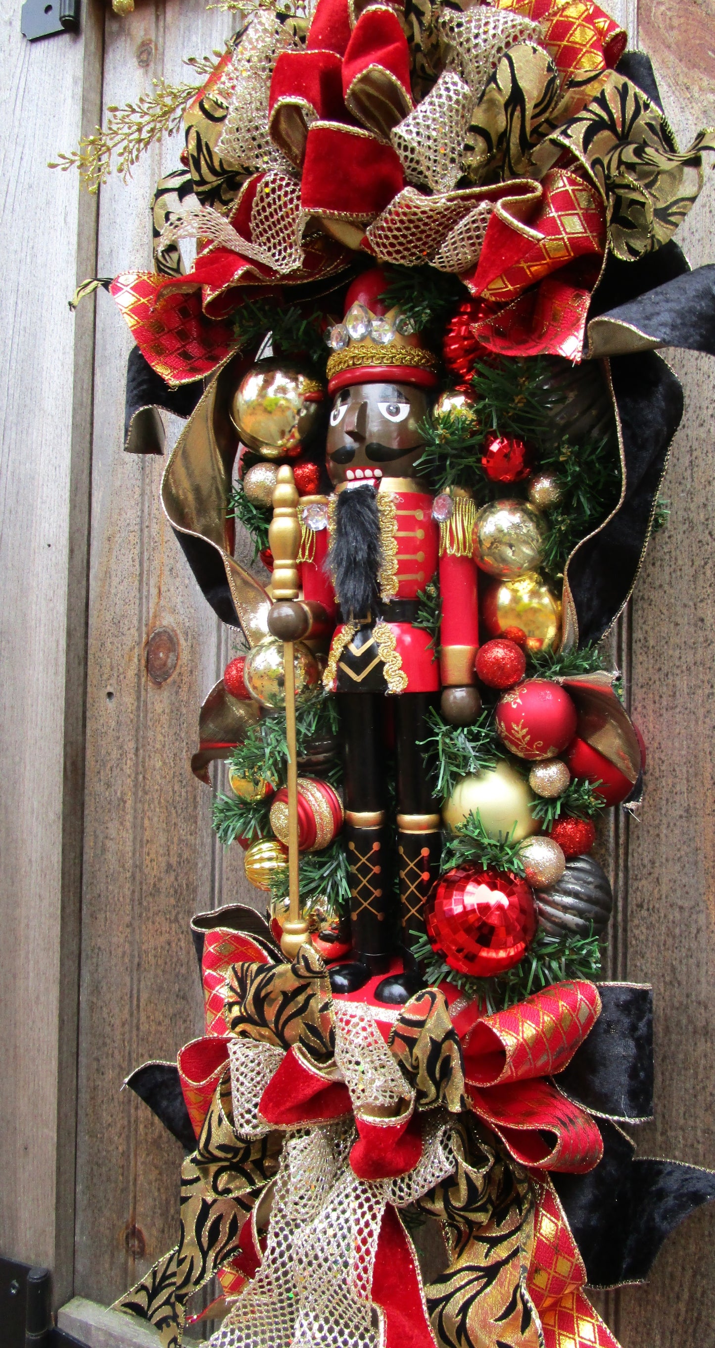 Regal Nutcracker Holiday Swag