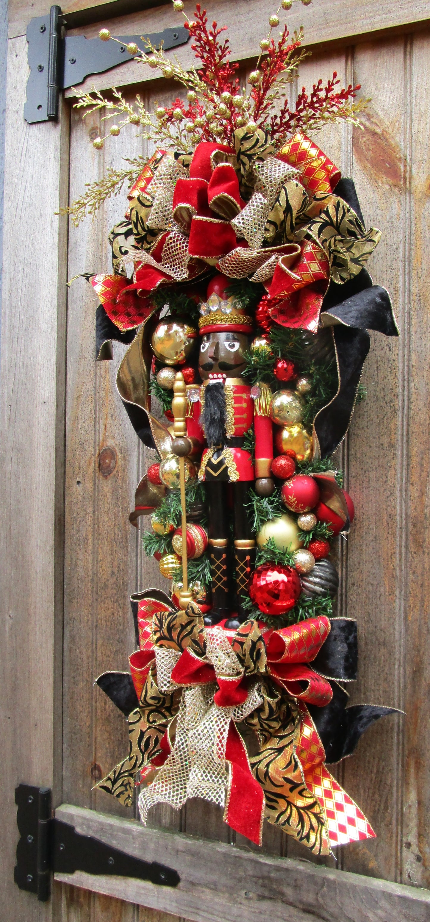 Regal Nutcracker Holiday Swag