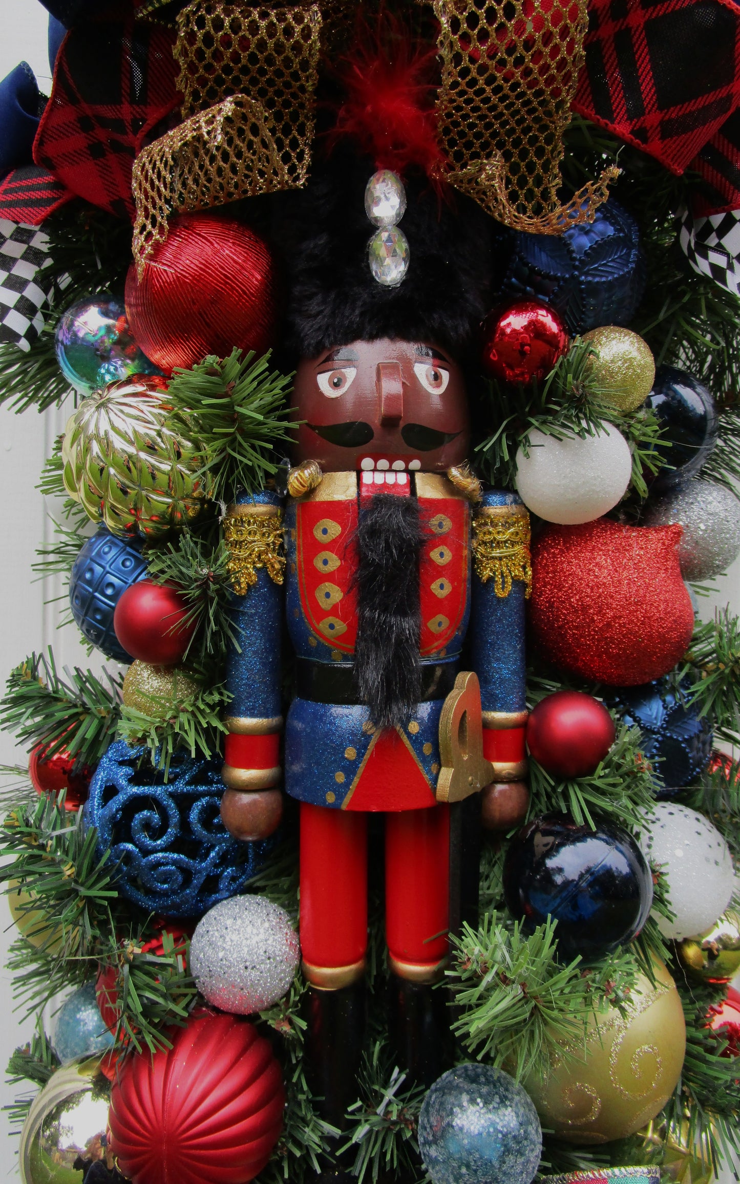 Regal Nutcracker Holiday Swag