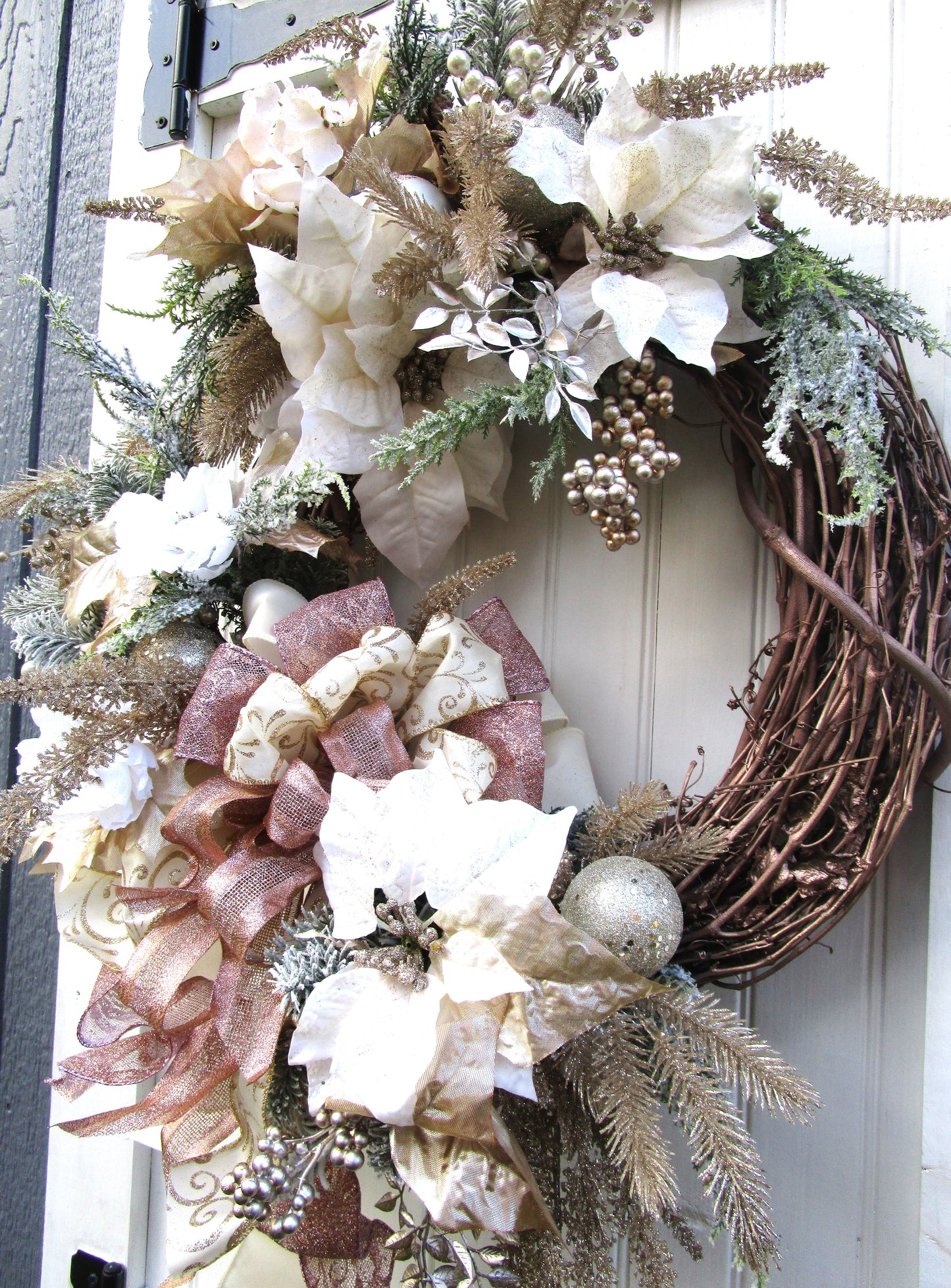 Belmont Holiday Elegance Wreath